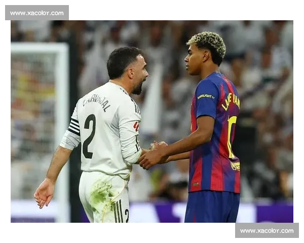 亚马尔的 “狗屎十月”:阴霾未散,与卡瓦哈尔的和解能否破冰? 亚马尔的 “狗屎十月”:阴霾未散,与卡瓦哈尔的和解能否破冰?